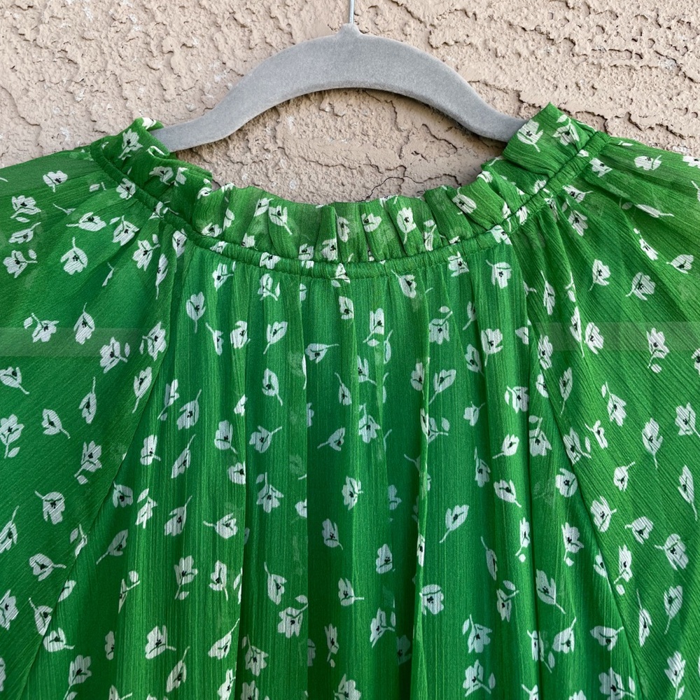 H&M Green & White Does Ditsy Floral Printed Long Sleeve Flowy Chiffon Maxi Dress - Picture 6 of 10